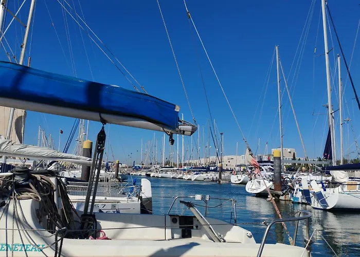 Sem Gritos Bateau-hôtel Lisboa
