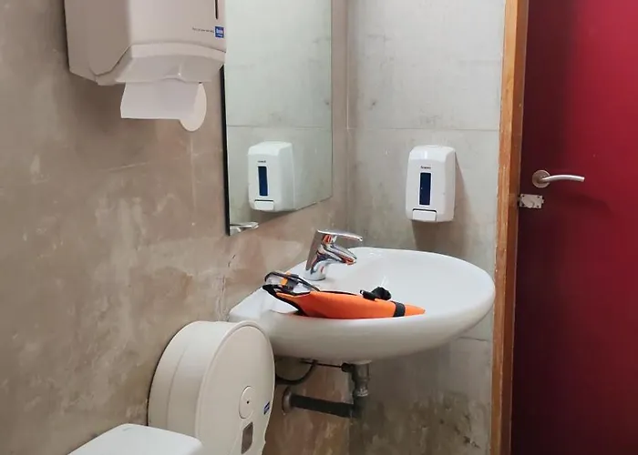 Botel Sem Gritos Lissabon